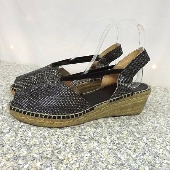 Andre Assous Metallic Espadrille Size 10 - Picture 4 of 7